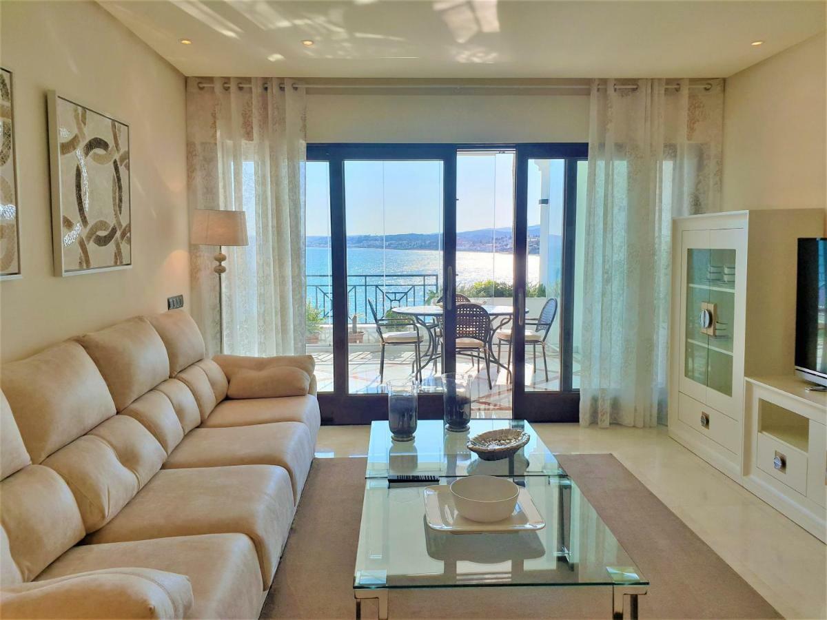 Luxury Apartment Frontal To The Sea In Estepona Doncella Beach Экстерьер фото
