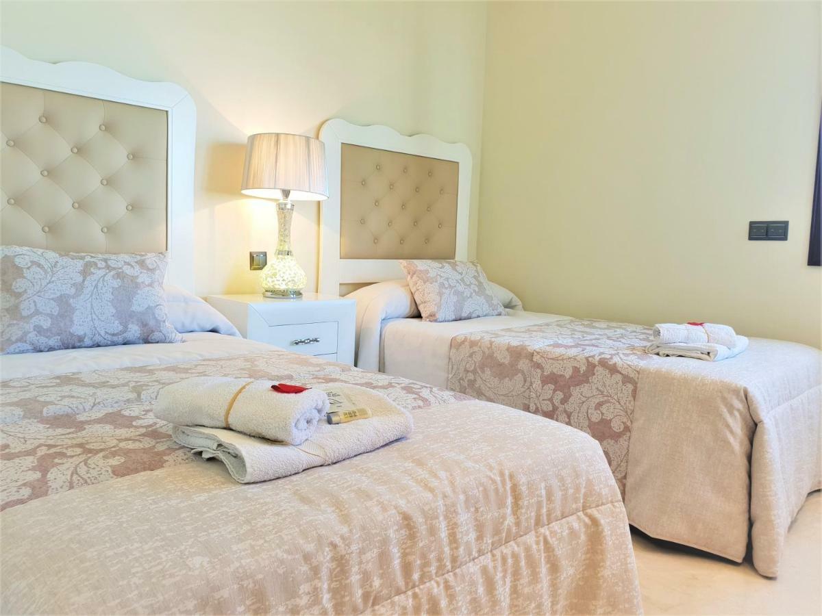 Luxury Apartment Frontal To The Sea In Estepona Doncella Beach Экстерьер фото